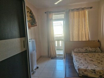 Malibu Enclave