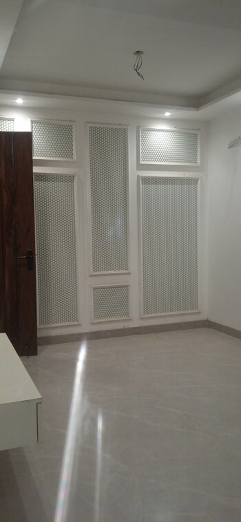 2 BHK Builder Floor for Rent in Mahavir Enclave, Delhi