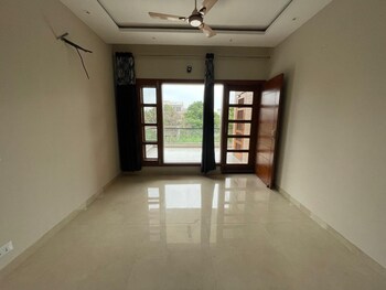 R K Premia Homes