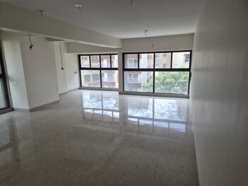 Ratnamani Platinum Square