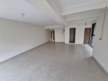 Ratnadip Apartment Naupada