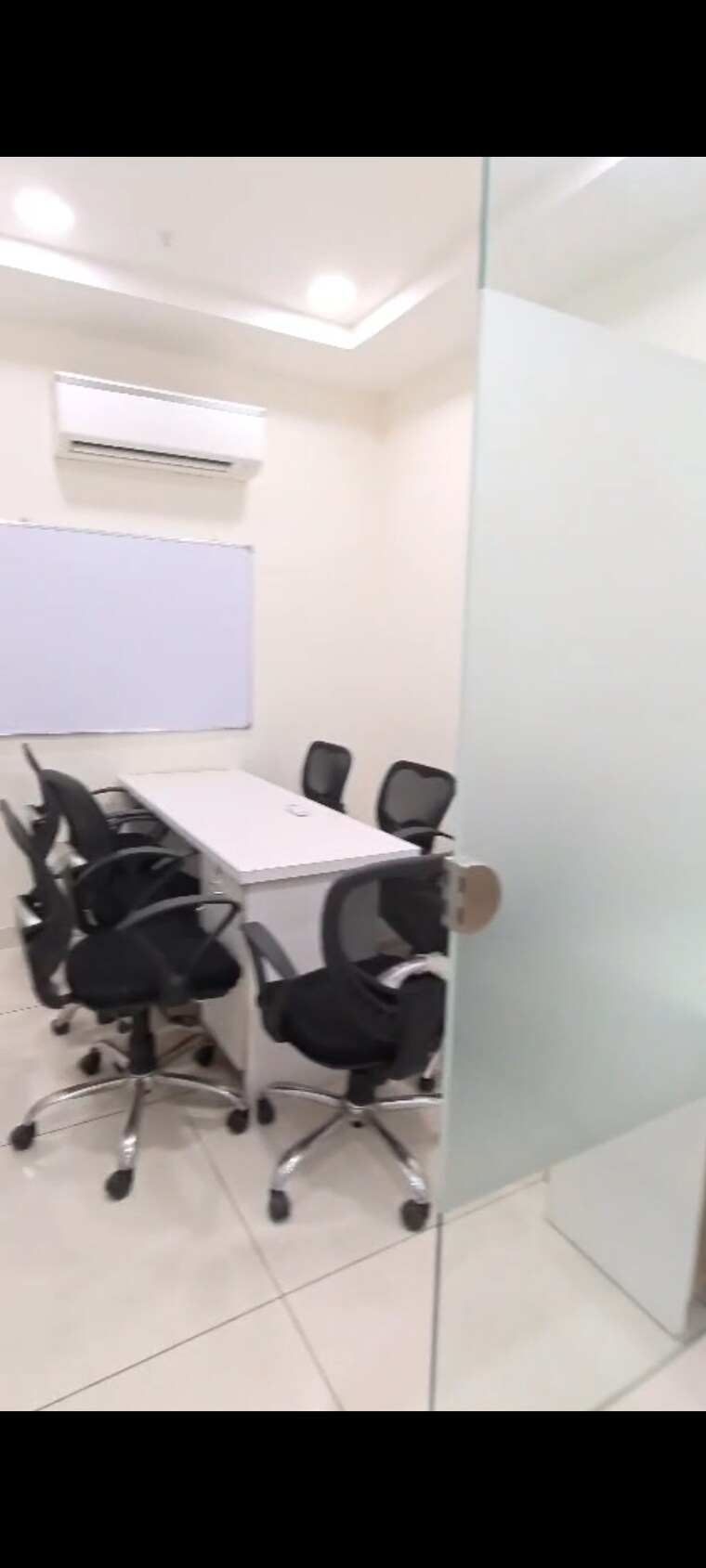 Team Area, netaji subhash place Commercial Office Space 850 Sq.Ft. In Netaji Subhash Place Delhi 10668660