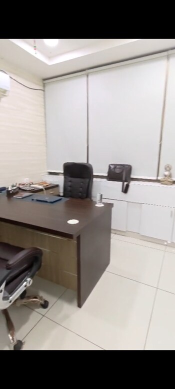 Office Space for Rent in Netaji Subhash Place, Delhi