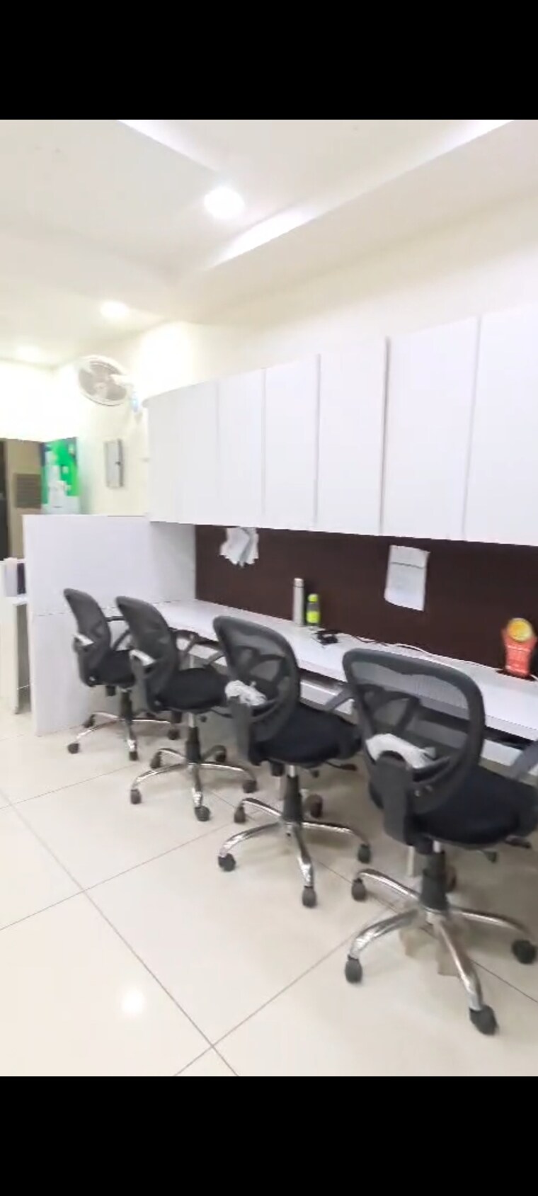 Team Area, netaji subhash place Commercial Office Space 850 Sq.Ft. In Netaji Subhash Place Delhi 10668660
