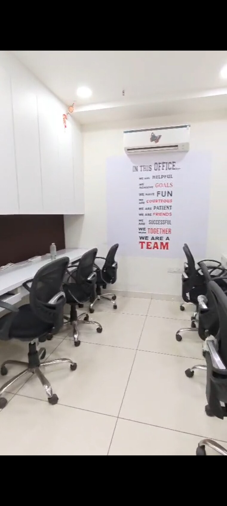 Team Area, netaji subhash place Commercial Office Space 850 Sq.Ft. In Netaji Subhash Place Delhi 10668660