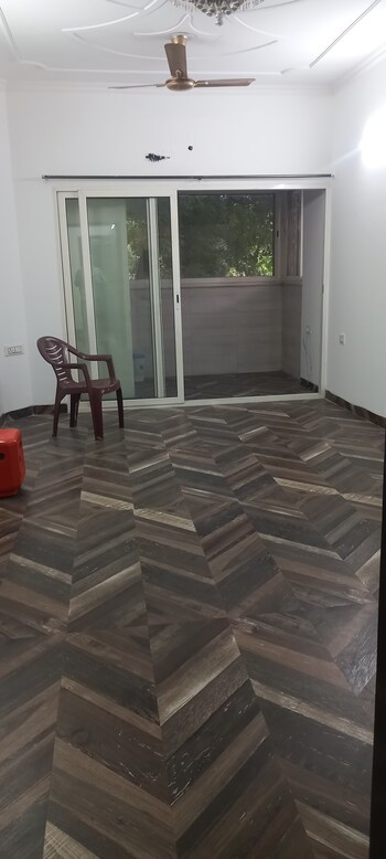 2 BHK Flat for Rent in Ip Extension, Delhi