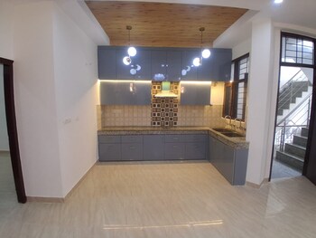 3 BHK Builder Floor for Sale in Ambala Highway, Zirakpur