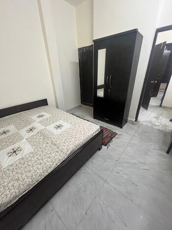 1 BHK Builder Floor for Rent in Sushant Lok I, Gurgaon