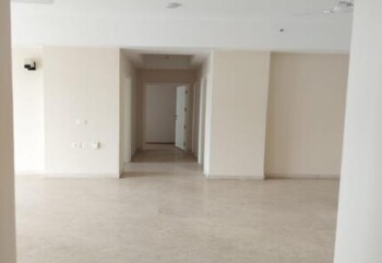 DLF The Ultima