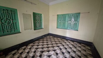 2 BHK House for Rent in Sodepur, Kolkata