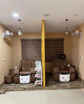 Showroom for Rent in Gomti Nagar, Lucknow