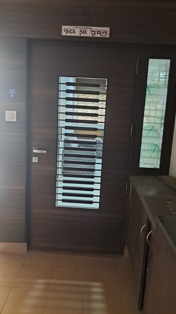 3 BHK Flat for Rent in Ellisbridge, Ahmedabad