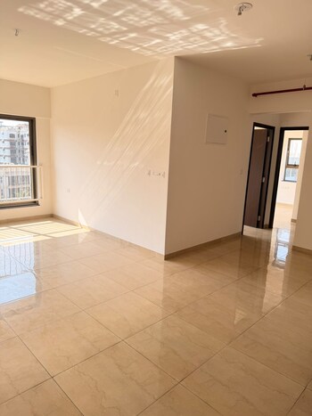 Mahindra Alcove