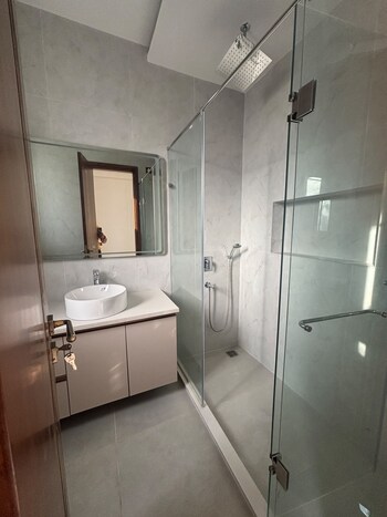 3 BHK Builder Floor for Rent in Panchsheel Enclave, Delhi