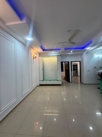2 BHK Builder Floor for Sale in Dhakoli, Zirakpur