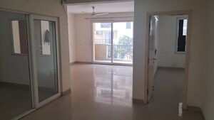 Room in 4 BHK Apartment at Emaar Emerald Floors Premier, Sector 65 – for Rent