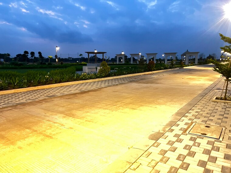 Swimming Pool, sky-diamond-city  800 Sq.Ft. Plot In Bada Bangarda Indore 10675378