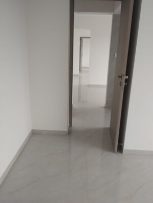 Room in 2 BHK Apartment at Hubtown Rising City, Ghatkopar East – for Rent