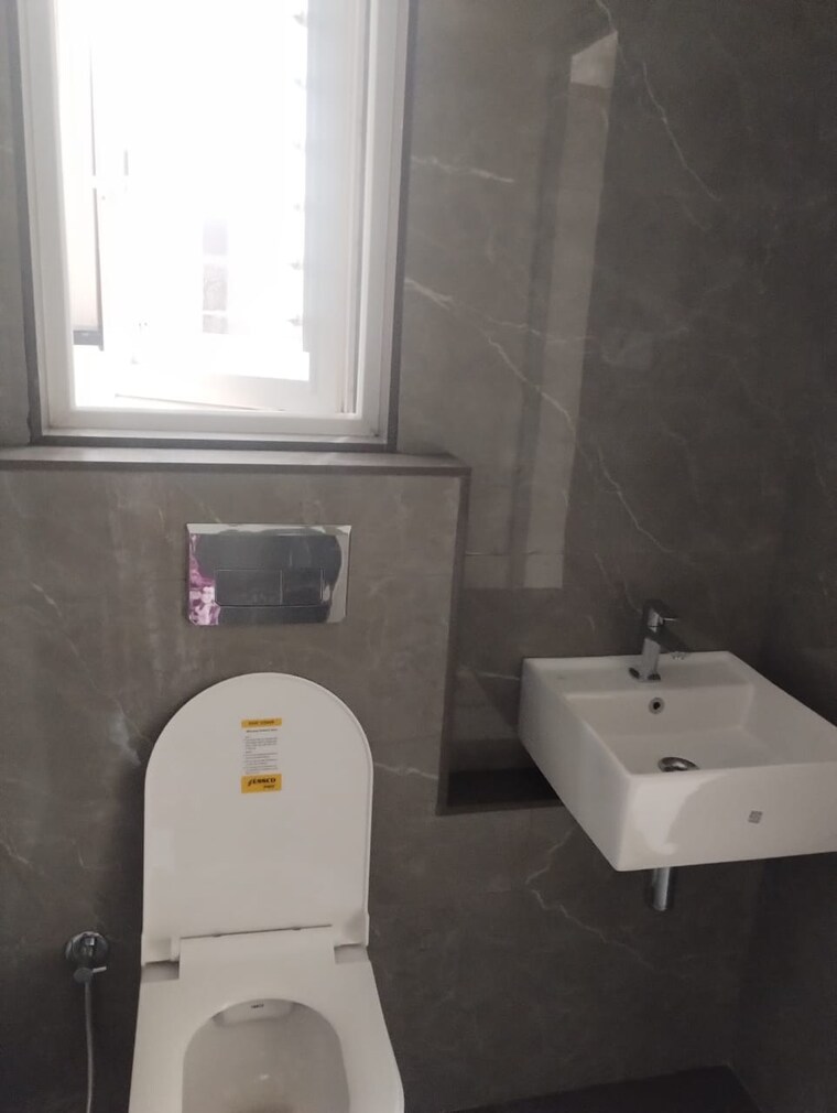 Bathroom, hubtown-rising-city 2 Bedroom 621 Sq.Ft. Apartment In Ghatkopar East Mumbai 10675370