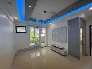 Room in 4 BHK Villa at Eros Garden Villas, Charmwood Village – for Rent