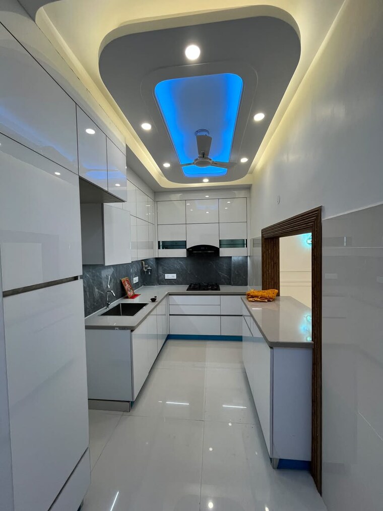 Kitchen, eros-garden-villas 4 Bedroom 2700 Sq.Ft. Villa In Charmwood Village Faridabad 10675381