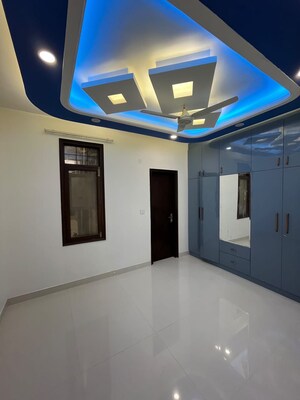 Building Lobby in 4 BHK Villa at Eros Garden Villas, Charmwood Village – for Rent