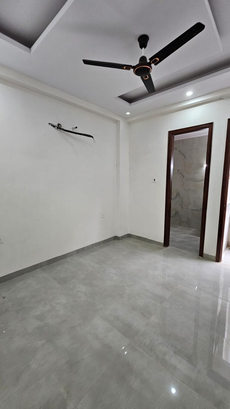 Room, rps-palm-drive 3 Bedroom 125 Sq.Yd. Apartment In Sector 88 Faridabad 10675384