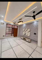 3 BHK +  350 Sq.Yd. Builder Floor in Green Fields Colony