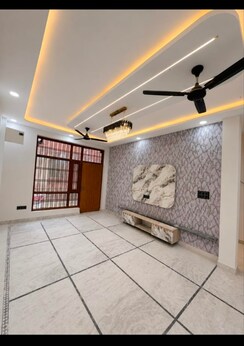 3 BHK +Builder Floor For Rent in Green Fields Colony