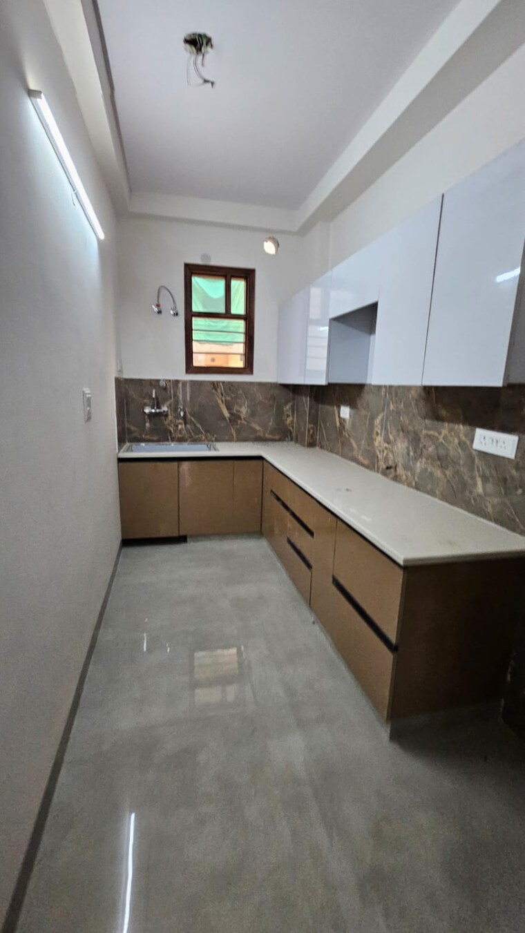 Kitchen, rps-palm-drive 3 Bedroom 125 Sq.Yd. Apartment In Sector 88 Faridabad 10675384