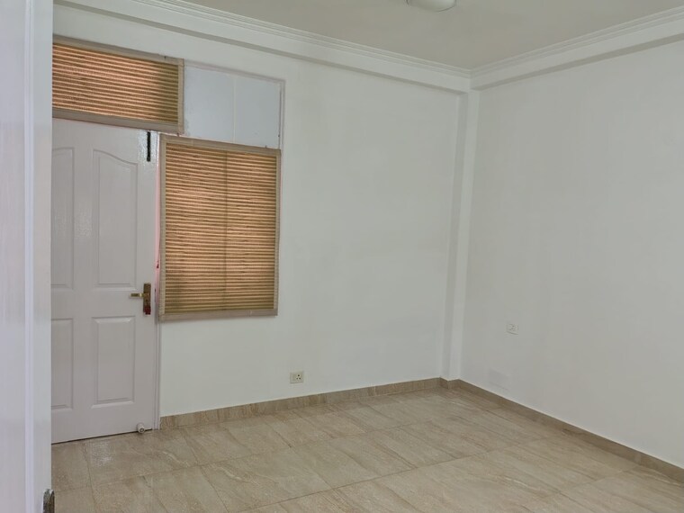 Room, eros-sterling-apartments 2 Bedroom 950 Sq.Ft. Apartment In Charmwood Village Faridabad 10675403