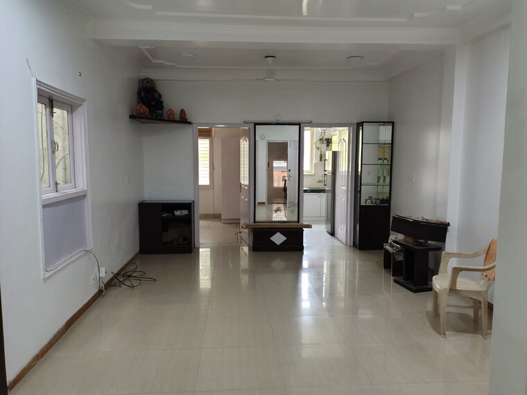 Living Room, eros-sterling-apartments 2 Bedroom 950 Sq.Ft. Apartment In Charmwood Village Faridabad 10675403