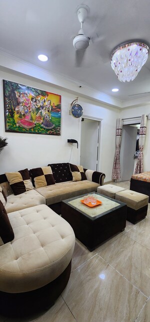 2 BHK Apartment For Rent in Gaur City 2 - 14th Avenue, Sector 16c Greater Noida