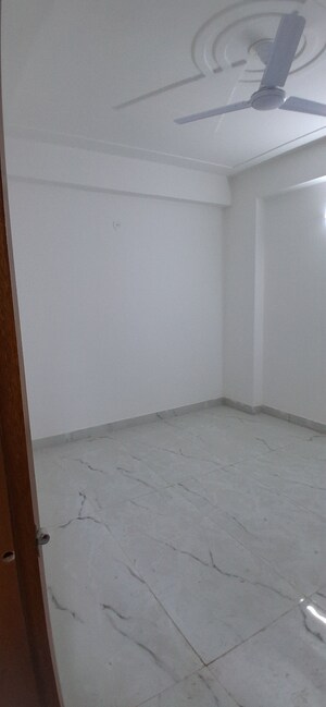 Room in 3 BHK Builder Floor at Mehrauli – for Sale