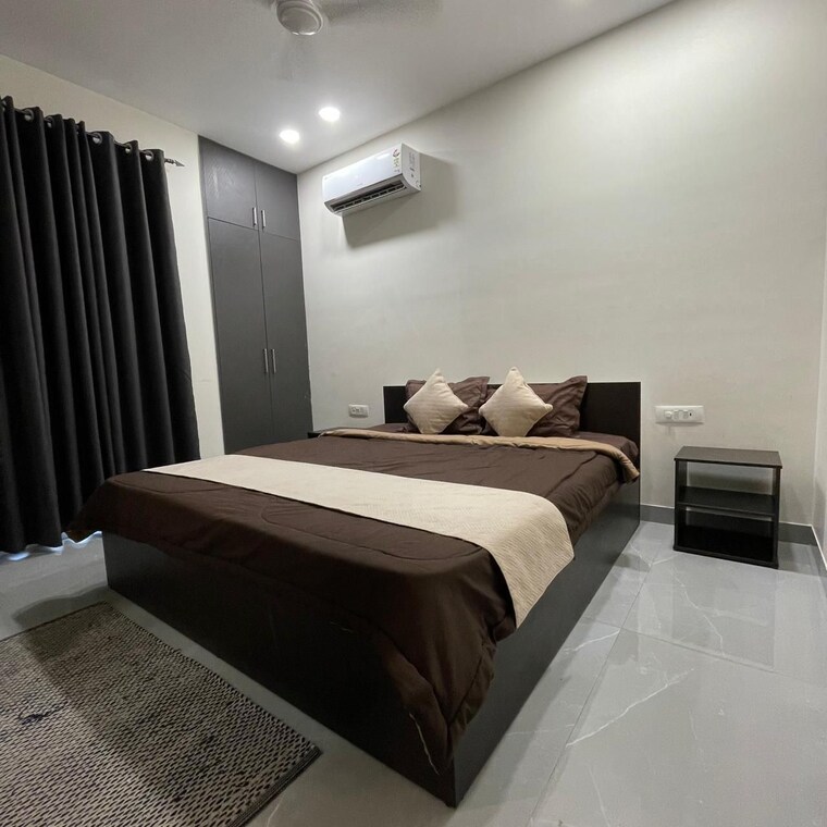 Bedroom, vvip-homes 2 Bedroom 1090 Sq.Ft. Apartment In Gaur City 2 Greater Noida 10675419