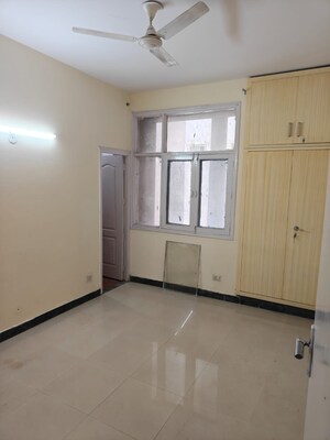 Room in 3 BHK Apartment at Express Garden, Vaibhav Khand – for Sale