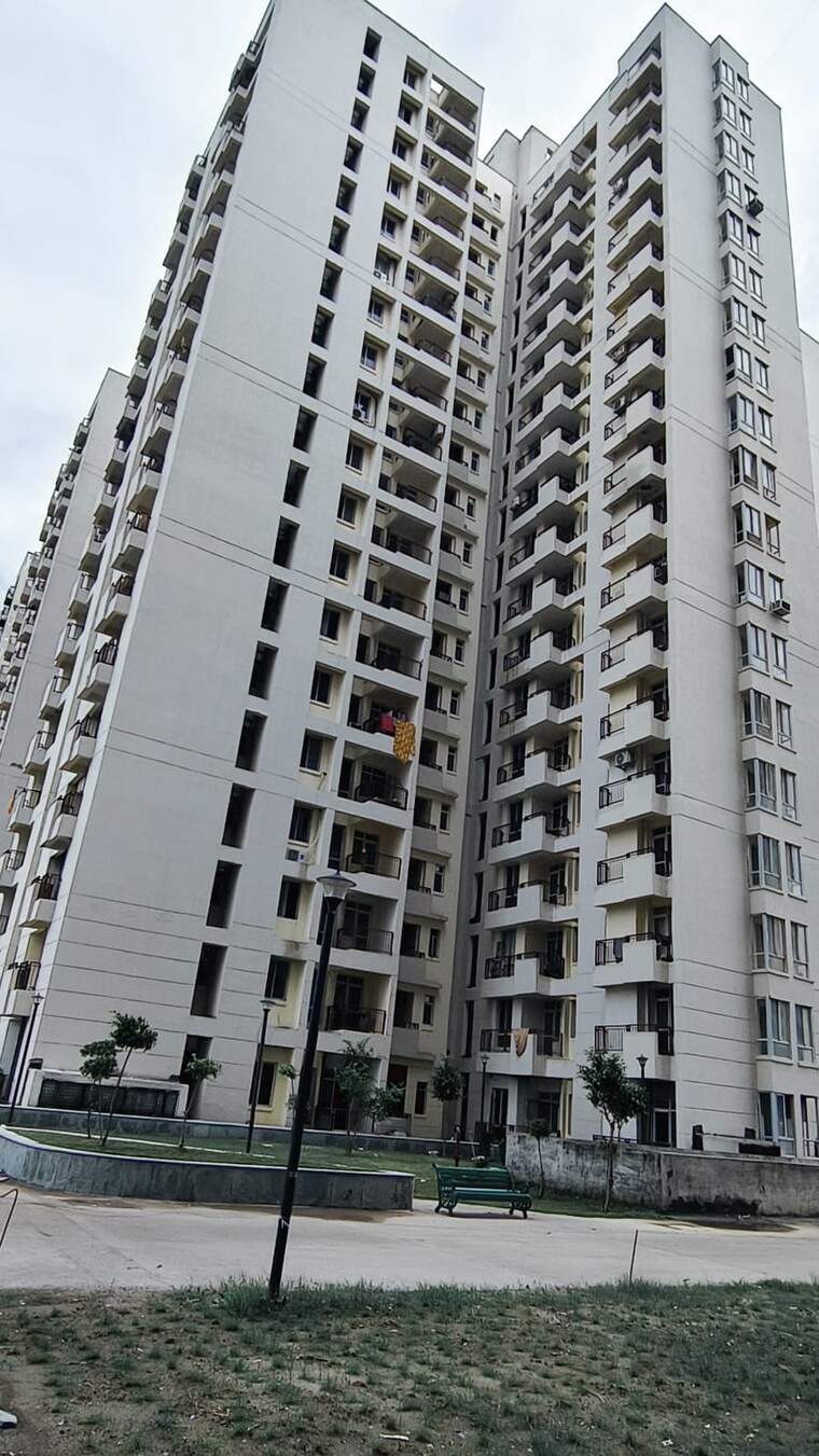 Exterior View, jaypee-kensington-park-apartments 3.5 Bedroom 1640 Sq.Ft. Apartment In Sector 133 Noida 10675410