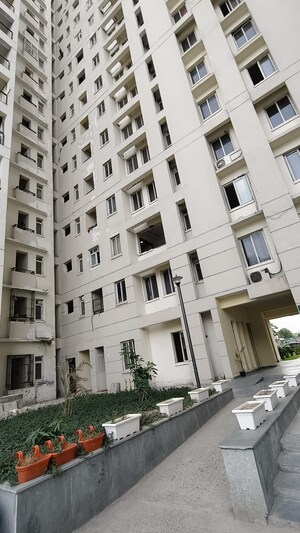 3.5 BHK Apartment – Exterior View View at Jaypee Kensington Park Apartments, Sector 133 - for Sale