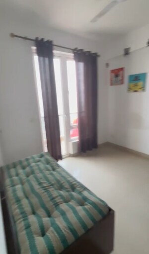 Bedroom in 3 BHK Apartment at Emaar Emerald Estate, Sector 65 – for Rent