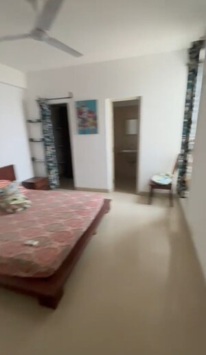 Master Bedroom in 3 BHK Apartment at Emaar Emerald Estate, Sector 65 – for Rent