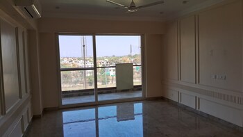 3.5 BHK Flat for Rent in Sector 65, Mohali