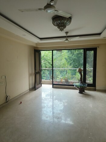 3 BHK Builder Floor for Rent in Kalkaji, Delhi