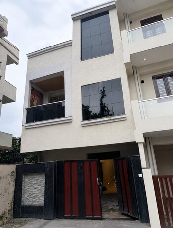 3 BHK Villa for Sale in Sahastradhara Road, Dehradun