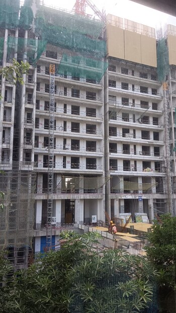 Godrej Aristocrat