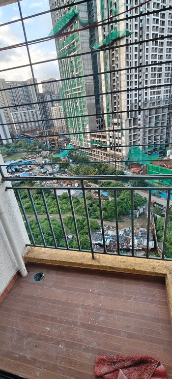 2 BHK Flat for Sale in Vinay Nagar, Thane