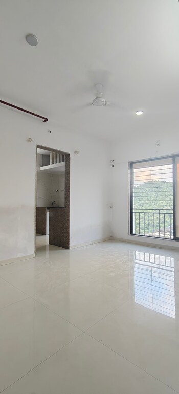 2 BHK Flat for Rent in Vinay Nagar, Thane