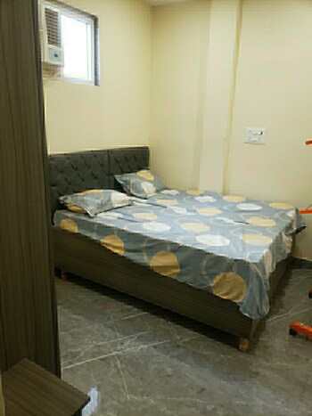 2 BHK Builder Floor for Rent in Tagore Garden, Delhi