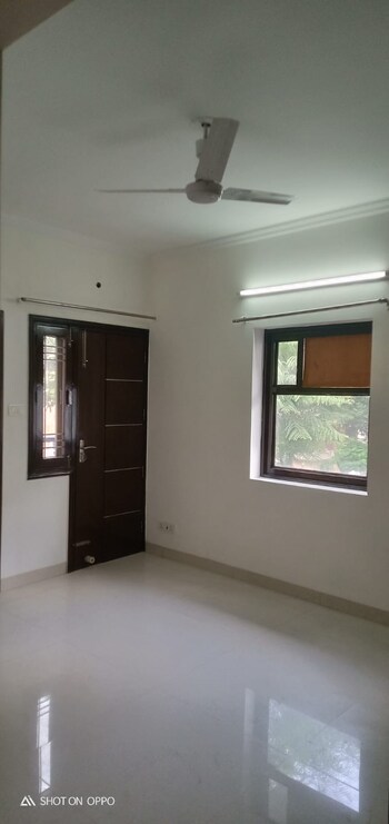 1 BHK Flat for Rent in Karol Bagh, Delhi