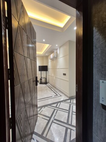 3 BHK Builder Floor for Rent in Sushant Lok I, Gurgaon