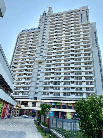Viridian Plaza 106 Phase 2